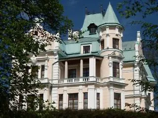 Отель Royal Golf Карловы Вары