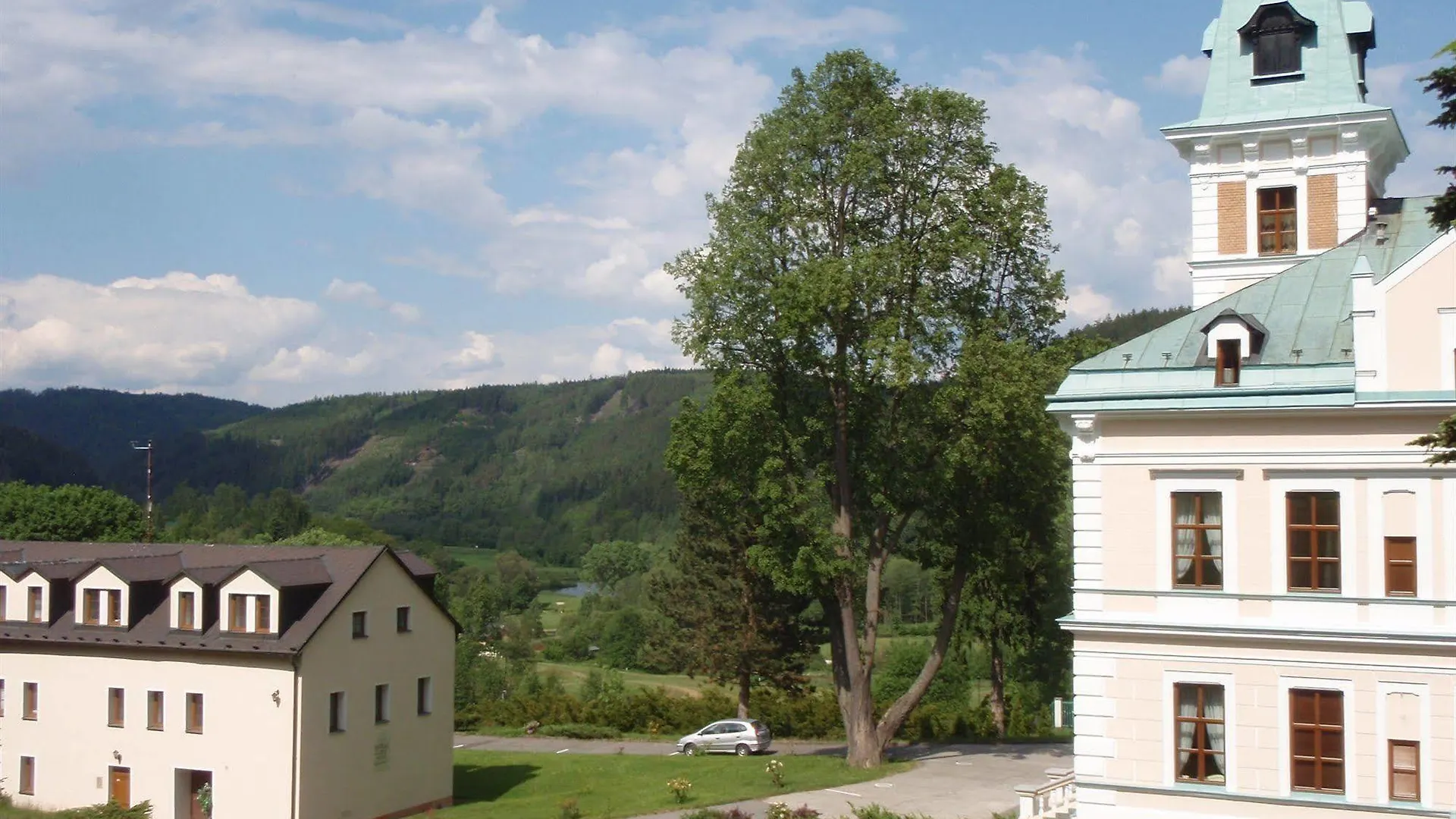 ****  Royal Golf Hotel Karlovy Vary Czech Republic