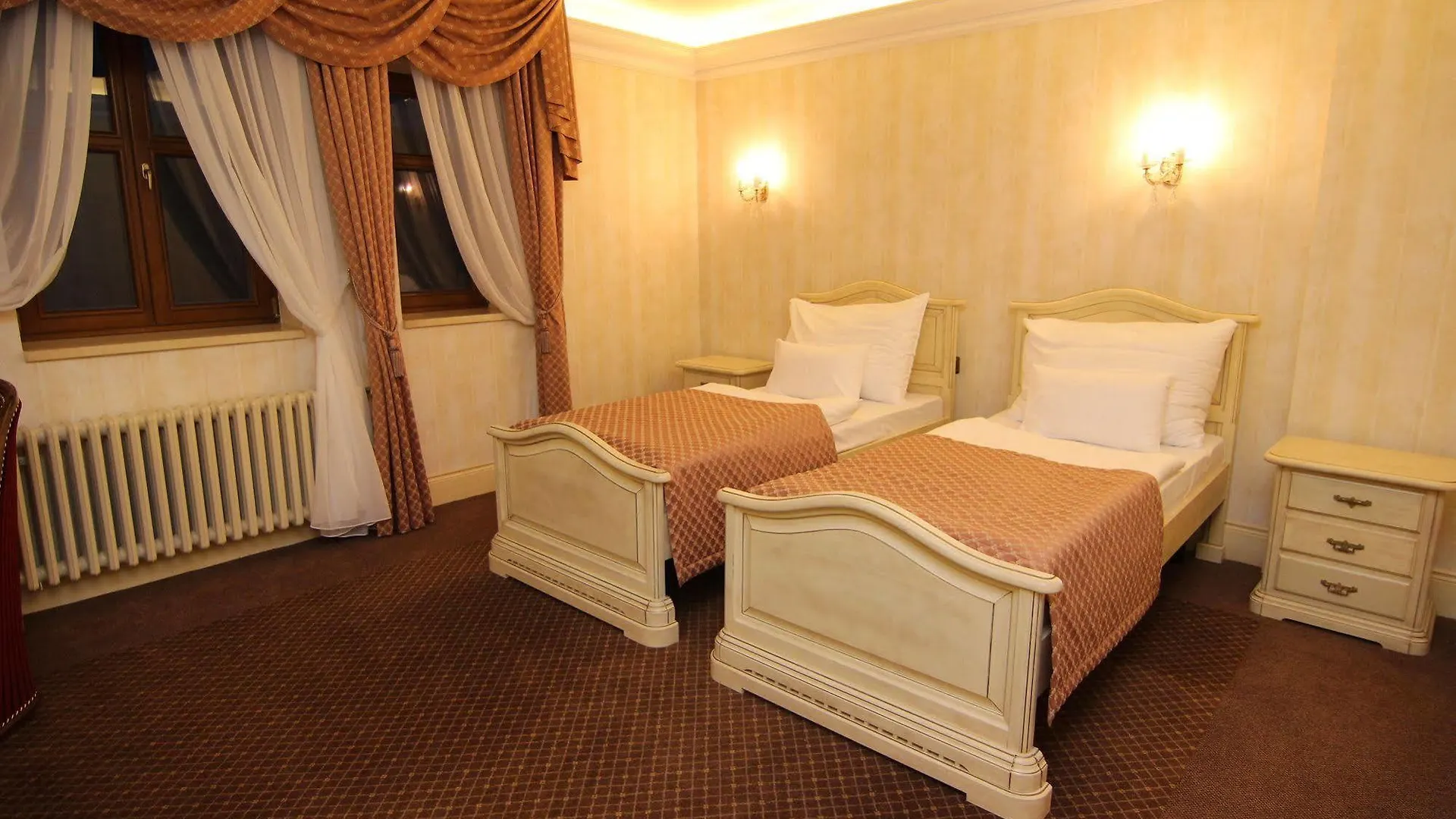 Отель Royal Golf Карловы Вары